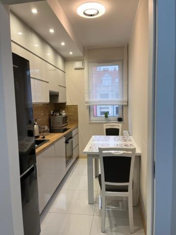 Apartament Garbary 234 Parking Free Poznan Ngoại thất bức ảnh